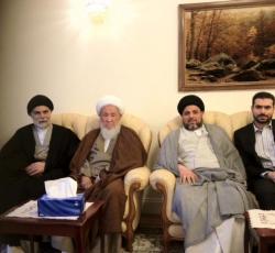 آية الله العظمى الشيخ اسحاق الفياض والسيد صاحب الخوئي والسيد هاشم شبر ونجل السيد صاحب الخوئي.