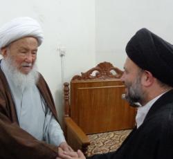 اية الله العظمى الشيخ الفياض واية الله السيد عز الدين الحكيم.